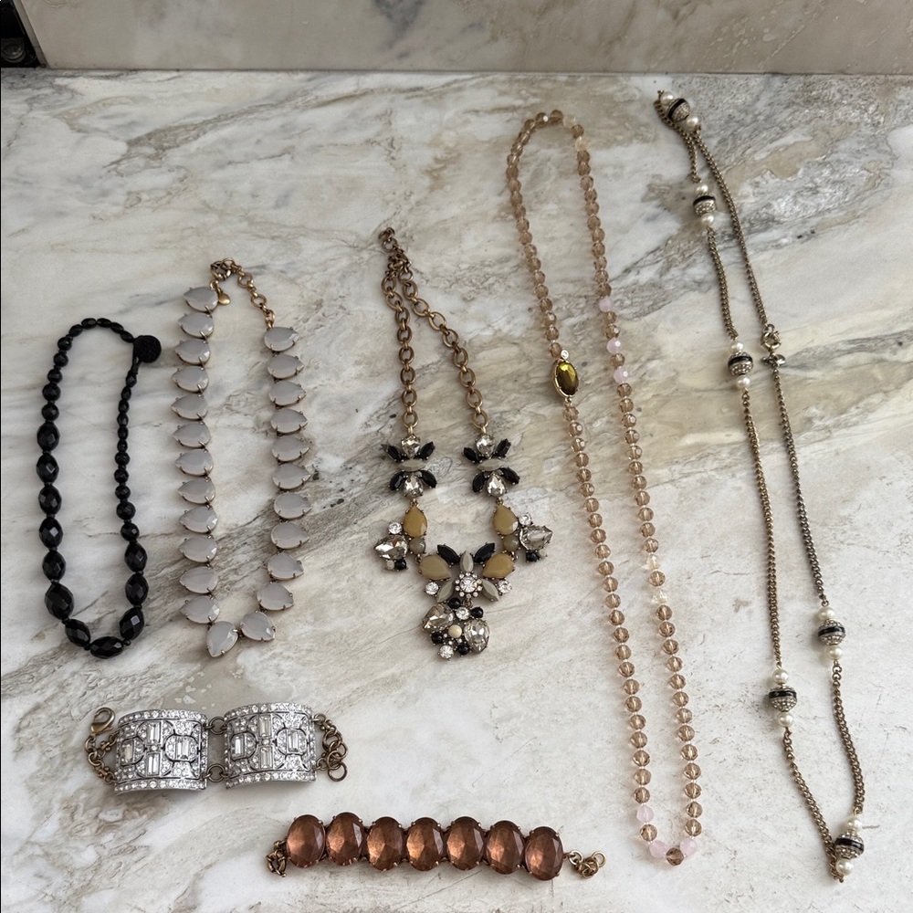 Lot of costume jewelry